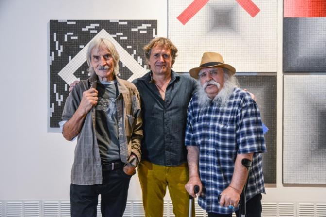 O SVOBODĚ, LINHARTOVI A BARDOTCE Karel Gyurjan, Walter Lauf, Rainer Peschl 15. 6. 9.