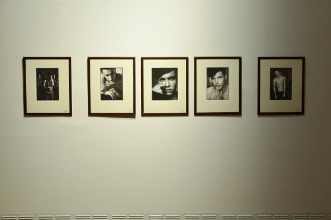 MEMORIES Robert Vano 7. 12. 2018 6. 1. 2019 Výstava fotografií Roberta Vano představila díla ze souborů Memories a Fotka nemusí být ostrá.