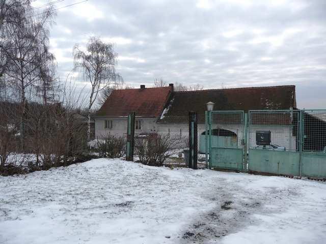Znalecký posudek. 1684/2010 o cen nemovitosti - 1/14 domu.p. 1 umíst ného na pozemku. parc. St. 10/2 a 1/14 pozemku tvo eného parcelami. St. 10/2, 1/6 a 1/7 v kat. úz.