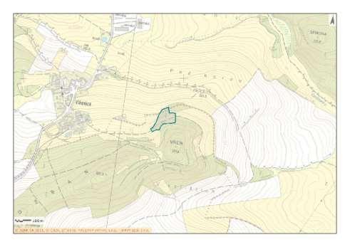 CHARAKTERISTIKA VYBRANÝCH ÚZEMÍ SOUSTAVY NATURA 2000 (MODELOVÁ ÚZEMÍ) A DALŠÍCH PŘEDMĚTŮ OCHRANY MÚ 1 - EVL Vlkonice (CZ0322060) se nachází v Plzeňském kraji, asi 0,5-0,8 km východně od okraje obce