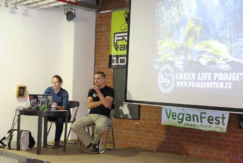 VEGAN FEST V BRNĚ 9. dubna jsme se zúčastnili již šestého ročníku VeganFestu, který navázal na dlouhou tradici a opět nabídl během dvou týdnů mnoho zajímavých přednášek, workshopů a dalších akcí.