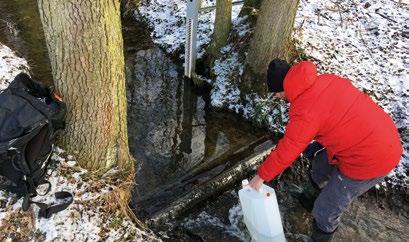 tocích, nádržích i horninovém prostředí, i na problematiku hydroekologie. Odbor provádí znaleckou a posudkovou činnost a podílí se na řadě národních i mezinárodních projektů.