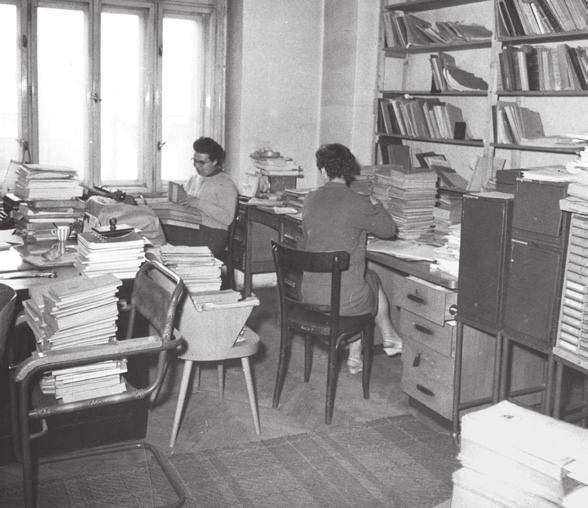mezinárodním geologickém kongresu v Dillí, kde jeho velký úspěch rozhodl o schválení návrhu na pořádání dalšího kongresu v Praze.