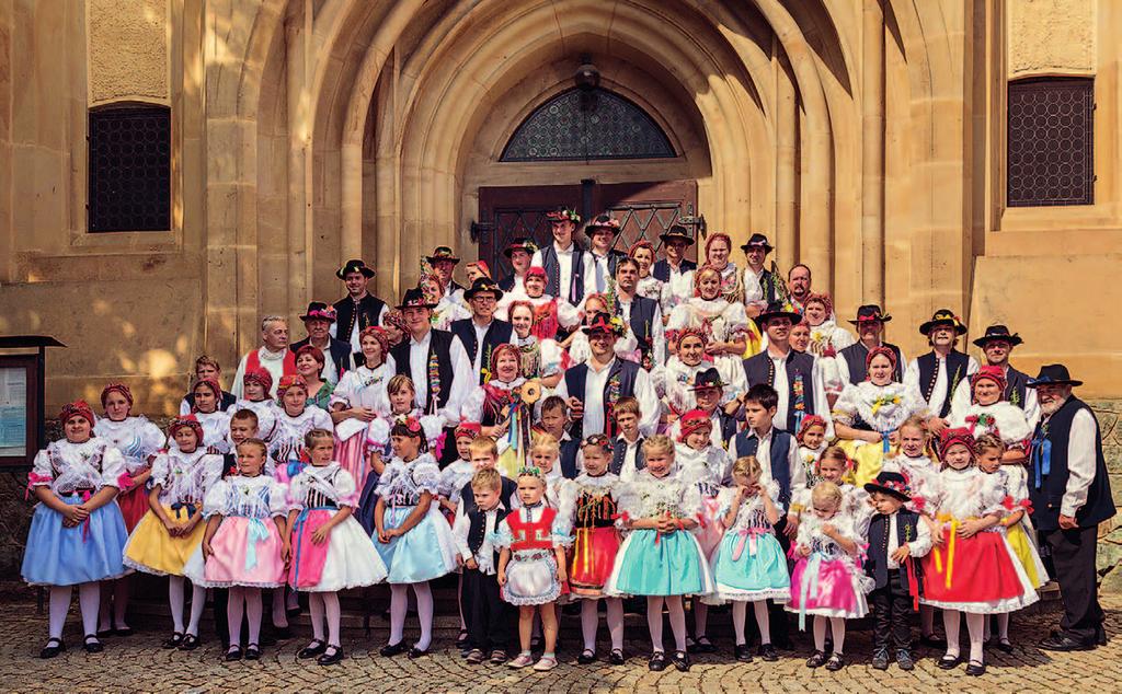 KOMÍNSKÝ ZPRAVODAJ 9 2017 str. 11 www.brno-komin.cz/kominsky.zpravodaj Vavřinecké hody v Komíně 2017 Pořádání hodů a jejich oslava byly vždy poděkováním za úrodu, která v daném roce nastává.