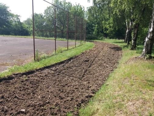 Následovalo sousedské setkání s dětmi a paní učitelkami z MŠ a na konci měsíce jsme se za velmi chladného dne zahřáli při akci Pálení čarodějnic. Všechny akce byly hojně navštíveny.