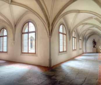 ÚŘADY, PENĚŽNÍ ÚSTAVY ČESKÁ POŠTA S.P., POŠTOVNÍ SPOŘITELNA a.s. Borovany, Žižkovo náměstí 15, tel.: 954 237 312, www.cpost.