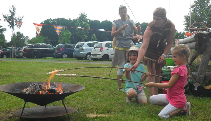 zaběrach. Hač třělenje z prokawu, chlěb pječenje při wohenju, šminkowanje, paslenje wšo so jim lubješe. Lodowe awto bě runje to prawe při horcoće. Škoda, zo tak mało starši poskitk wužija.