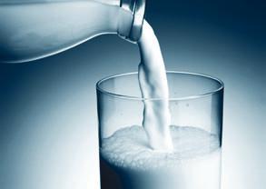 r.o., Praha 3 Jihočeská univerzita v Českých Budějovicích, Zemědělská fakulta Research and development in methods for prediction of rennet coagulation time of milk proteins Abstrakt Syřitelnost je