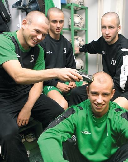 F OTO MAGAZÍN U V