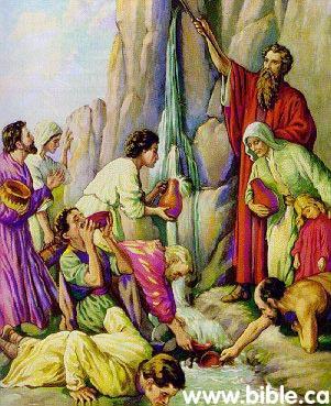 3) HÁDÁNÍ SE S MOJŽÍŠEM 1 Korintským 10:1 Nechci, bratři, abyste nevěděli, že naši otcové byli všichni pod oním oblakem a všichni prošli mořem, 2 všichni byli pokřtěni v Mojžíše v oblaku a v moři, 3