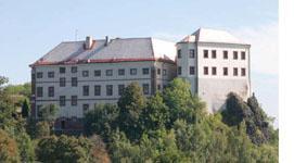 Domov důchodců Čížkovice 8. Domov důchodců Libochovice 9. Domov důchodců Milešov 10.