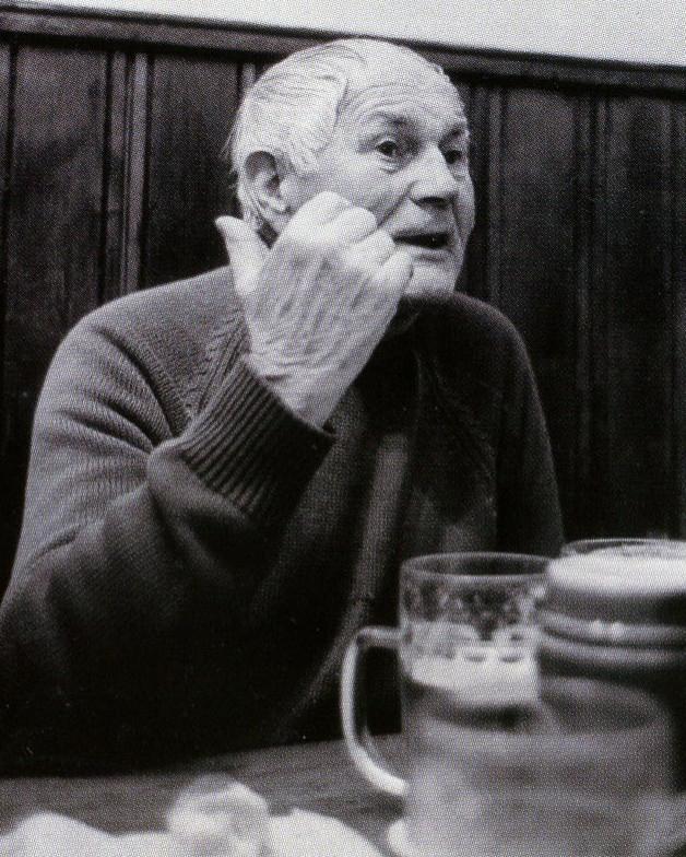 Je to èlovìk svérázný, originální, vìci dìlá jinak, s pøesvìdèením, rád si domýšlí realitu, zkresluje ji, pro nìho to pravda
