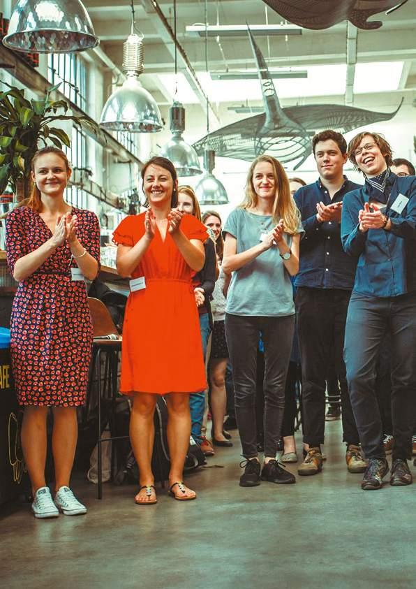 48 Public relations Potlesk pro zdařilou 15letou spolupráci na poli česko-německých dobrovolnických