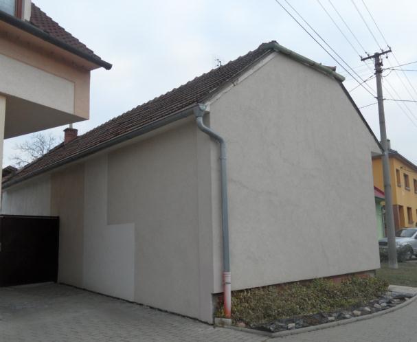 149 v obci Jalubí,