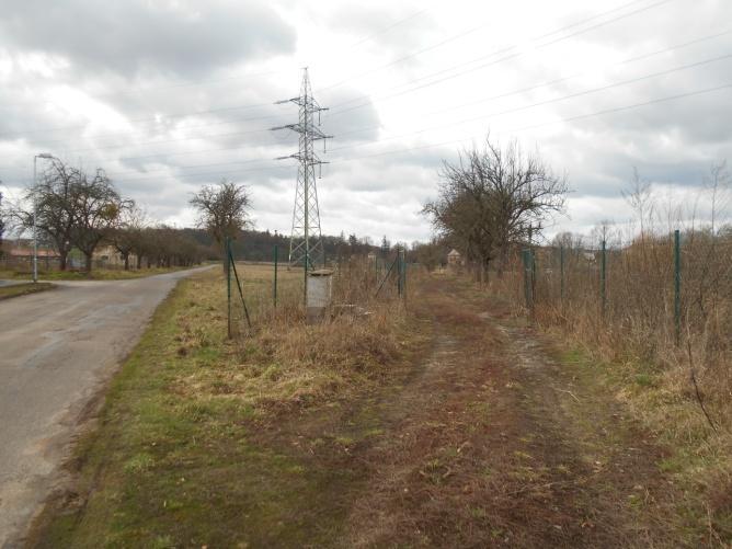 Znalecký posudek číslo 244/3/2019 o ceně vlastnického podílu k nemovitostem pozemku parc. č. 948/7 v k. ú. a obci Choltice. Objednatel : Exekutorský úřad Pardubice Mgr.