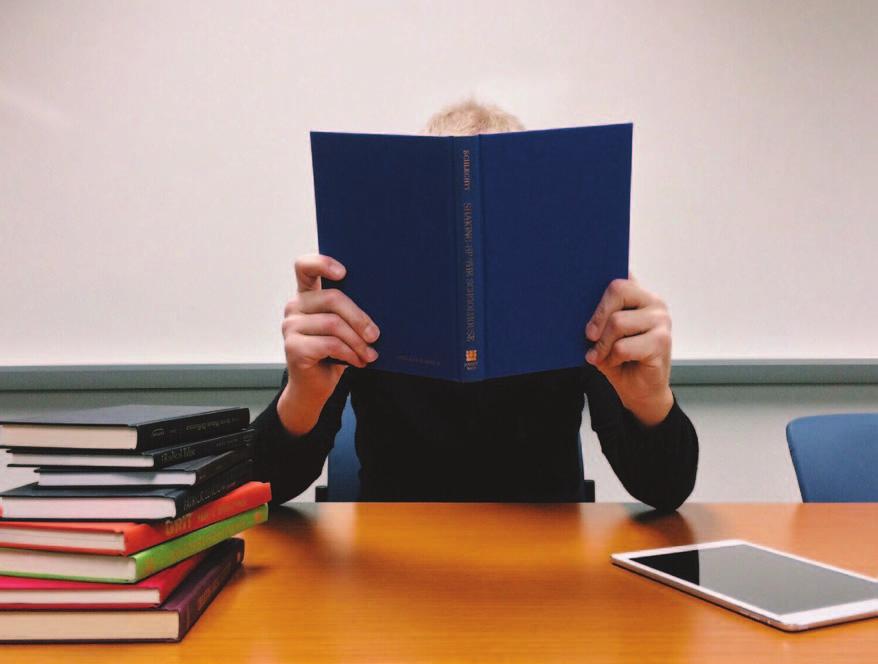 10 ALFONS ALFONS je poradenské centrum při ICV VUT. Hlavní úlohou je poskytovat podpůrné služby uchazečům a studentům se specifickými potřebami.