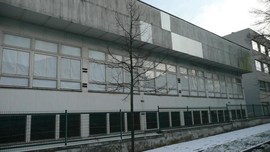 OBSAHEM AZBESTU Příklady