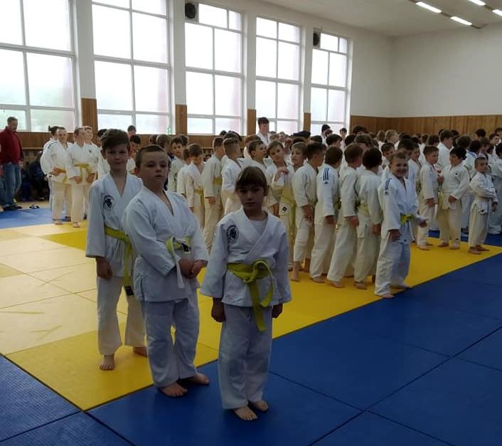 Jeden takovýto seminář proběhl ve dnech 30. 3. a 31. 3. a to právě v našem DDM ve Stodě.
