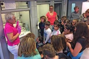 Činnost vodohospodářských laboratoří v roce 2018 ČINNOST VODOHOSPODÁŘSKÝCH LABORATOŘÍ V ROCE 2018 Vodohospodářské laboratoře státního podniku Povodí Vltavy jsou samostatnou organizační jednotkou