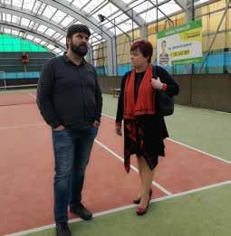 V roce 2017 byla zvolena poslankyní PS PČR za politické hnutí Starostové a nezávislí (STAN) v Jihomoravském kraji. V poslanecké sněmovně působí ve Výboru pro životní prostředí a v Zemědělském výboru.