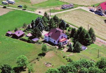 zahradou RD s rozlehlou zahradou a domkem Prostorný rodinný dům se zahradou okres Plzeň - sever, obec