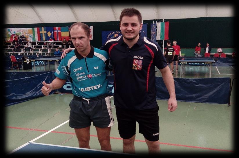 V prvním setu to bylo vyrovnané, více štěstí v koncovce měl Thomas Keinath. O to víc to mrzí, protože další dva sety Michal Kratochvíl vyhrál díky pestřejší hře a většímu důrazu.