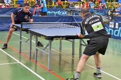 Kratochvíl /-8,-4,-8/ Halit Hasan : Jaroslav Helus /10,4,6/ Bohužel, Peter Kolev prokázal své kvality a Jaroslav