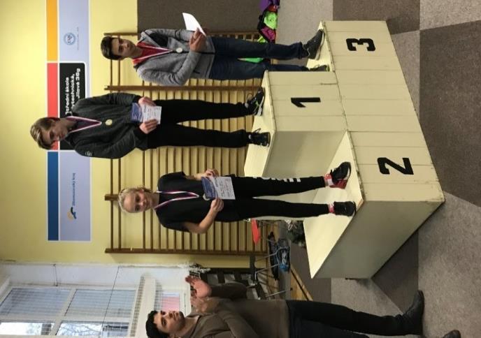 V jednotlivcích se umístili na těchto medailových místech. Mladší žáci Petr Konečný 1. místo, starší žákyně Sabina Broškovičová 3. místo, starší žáci Radim Mlečka 1.