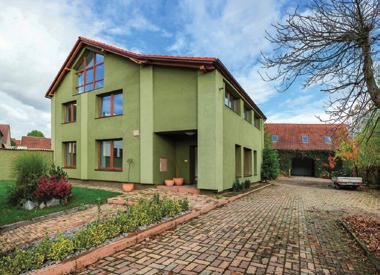 podlahové topení, Plzeň - Košutka, Skautská ulice nadstandardní materiály, nábytek na míru, apod.