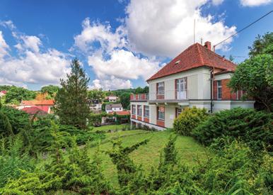 trvalému bydlení. zastřešenou pergolou. Prodáno v březnu 018 Prodáno v lednu 018 604 69 784 Elektřina, plyn v dosahu 70 m, studna, jímka.