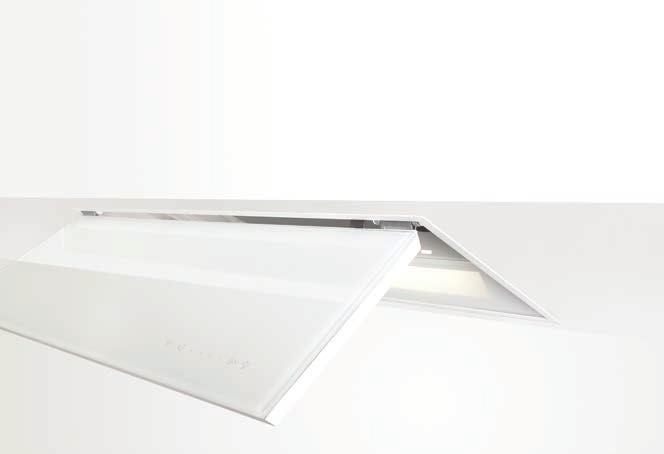 5LET 8 9 Fusion Elegantní řešení odsávání v horní skříňce Odsavač může být neviditelně integrovaný do skříňky již od hloubky 32 cm Výklopný štít z bílého skla pro optimální odsávání par z vaření