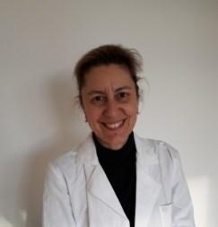 Dr. Paola Ferrari Dr Paola Ferrari graduated in Medicine and Surgery at Pisa University in 1995 (full marks), specialized in Internal Medicine in 2000, PhD in Medical Physiopathology and Pharmacology.