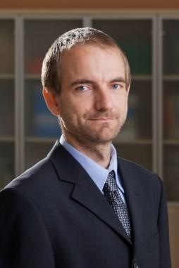 He spent two years as a postdoctoral fellow at Georgetown Lombardi Comprehensive Cancer Center in Washington, DC, where he was monitoring glycopeptides changes in hepatocellular carcinoma.