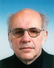 Ondřej Topolčan, M.D., Ph.D. Professor Prof. Topolčan graduated from the Faculty of Medicine in Pilsen, Charles University in 1967.