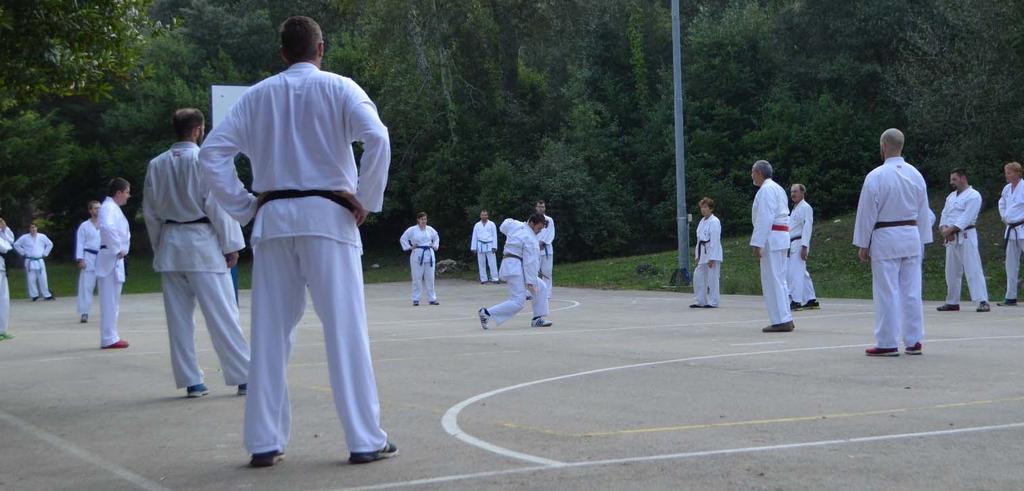 Závěr Na druhý den ráno připadlo rozdávání diplomů a zkoušek na nové technické stupně.