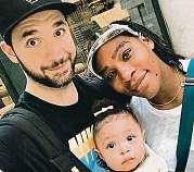Manžel Sereny Williamsové Alexis Ohanian tvrdí, že tři měsíce na mateřské dovolené, které strávil péčí o dnes téměř dvouletou dceru Alexis Olympii, mu ohromně zvedly sebevědomí.
