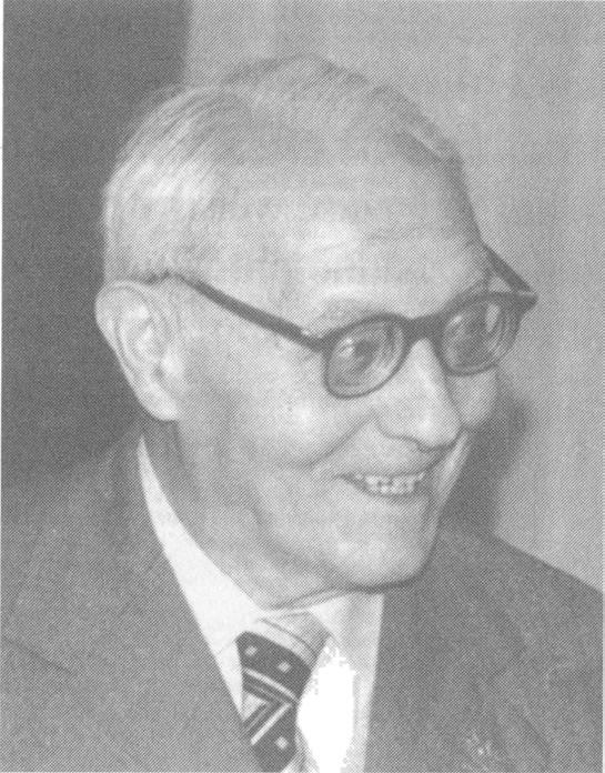 prezidentovi, T. G. Masarykovi 3). Druhou ze zmíněných okolností byl fakt, že prvním profesorem matematiky na Masarykově univerzitě byl jmenován Matyáš Lerch, který přivedl O.