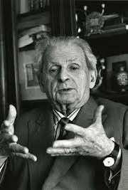 Kritika Heideggerovyfilosofie bytí u Emmanuela Levinas(1906 1995) Totalita a nekonečno (Totalité et infini) (1961) Jinak než být čili za hranicemi esence (Autrement qu être ou au-delà de l essence)