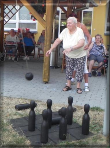 Zahradní kuželky máme rádi, a tak když se na