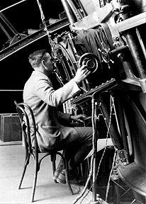 Edwin Hubble (1889 1953) Edwin Hubble, Mt.