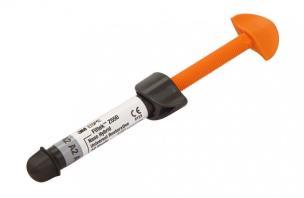 5, A4 (2x2g) a A3 opákní, B1, B2, C2, D2, W - bílý (1x2g) Filtek One Bulk Fill Restorative Vysoce estetický bulkfillový materiál kombinující estetiku a přirozenost v jednom.