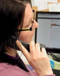 POČET HOVORŮ KRIZOVÉ INTERVENCE LINKY EDA CHAT TELEFON Celkem Leden 54 9 63 Únor 47 12 59 Březen 46 33 79 Duben 34 23 57 Květen 51 15 66 Červen 41 10 51 Červenec 17 16 33 Srpen 60 13 73 Září 29 17 46