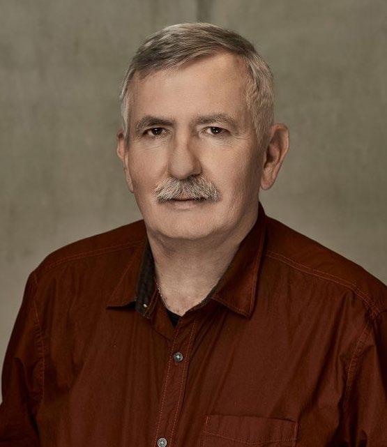 ORGÁNY NADACE Zakladatelé Nadace prof. MUDr. Vladimír Mihál, CSc. doc. MUDr. Marián Hajdúch, Ph.D. Správní rada Předseda správní rady: prof. MUDr. Vladimír Mihál, CSc. Místopředseda správní rady: doc.