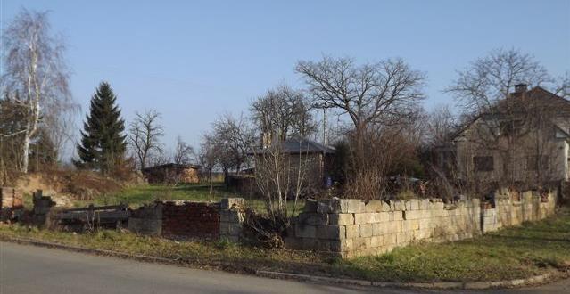 Byli bezdětní, nebyli po nich žádní přímí dědici a tak dům přešel na paní Jaroslavu Mydlářovou, neteř pana Bydžovského.