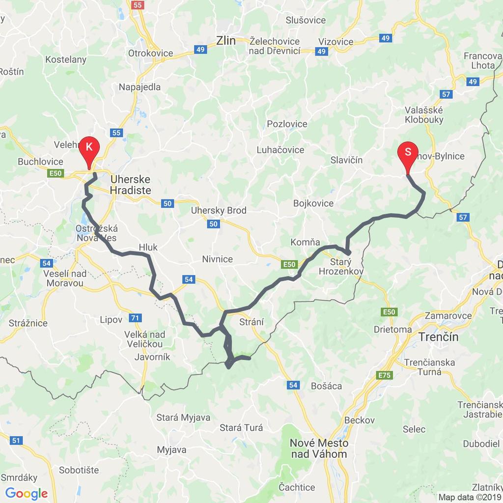 Filmová místa v okolí Chodíl, jak kdyby měl v gaťách mlynský kameň.:, GPS: 49.068056,17.460278 Četnické humoresky:, GPS: 49.084442,17.339474 Četnické humoresky:, GPS: 49.110338,17.