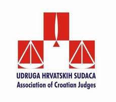 UPLATŇOVÁNÍ NÁSTROJŮ EU V TRESTNÍM SOUDNICTVÍ Marin Mrčela Zuzana Vikarská CEELI Institut a Asociace