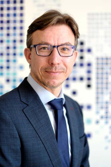 122 OM Consulting: Expandujeme s růstem přicházejí další synergie Ing. Michal Mühlbauer, Ph.D., jednatel a spolumajitel OM Consulting Ing.
