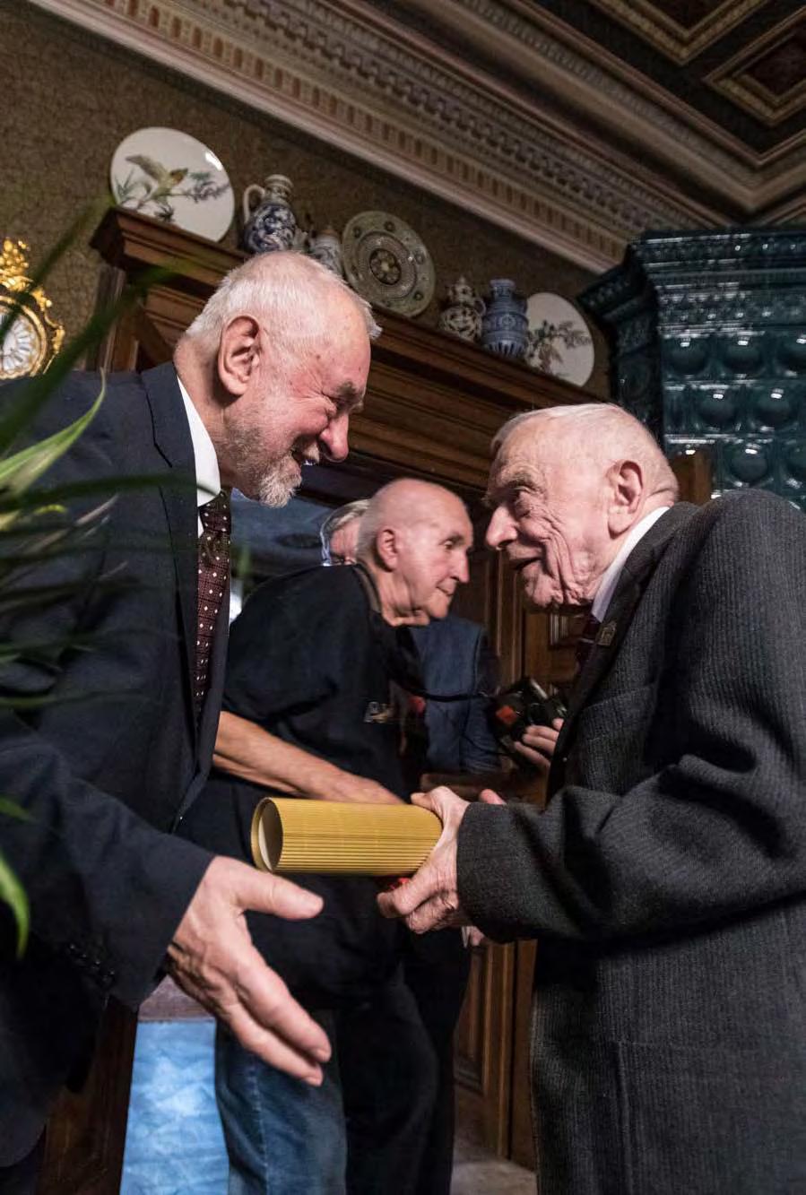 8 NÁRODNÍ A MEZINÁRODNÍ EXCELENCE FAKULTY Prof. MUDr. Mojmír Petráň, CSc.