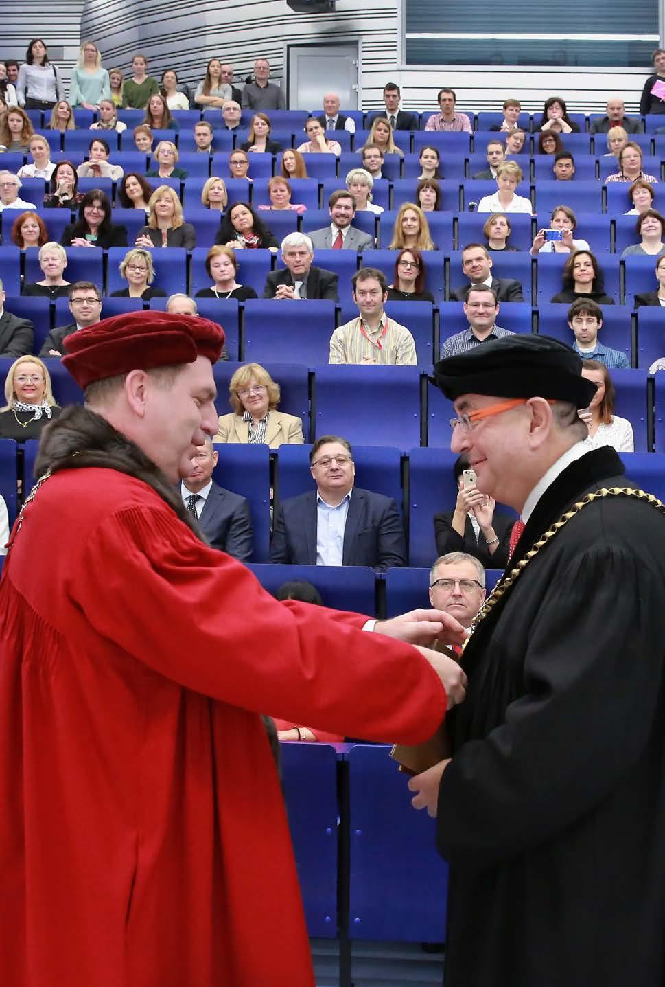 2 ZÁKLADNÍ ÚDAJE O FAKULTĚ 1. 2.