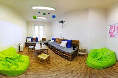Podpora začínajících podnikatelů Pro začínající podnikatele ICUK nabízí inkubační program StartUp Go!, který jim v několika měsících pomáhá přeměnit inovativní nápad ve fungující business.